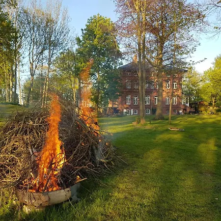 Haus Im Park Apartment
